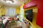 Apartament  3 camere decomandat, etajul 2 -zona Casa de Pensii - 3