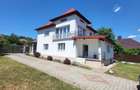Casa cu etaj centru Mociu - 1
