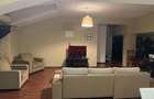 Apartament foarte spatios, romantic, in mansarda, Copou-Centru! - 2