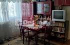 Apartament semidecomandat, 2 camere, etaj intermediar