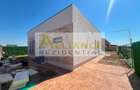 CASA PARTER-3 CAMERE- TEREN 375 M-500 M DE STV - 2