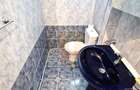 Apartament 3 camere decomandat, etaj 3/4, zonă Calea Romanului - Baie mare unifi - 13