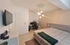Duplex minimalist cu piscina