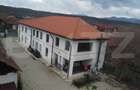 Pensiune de vanzare, 6 camere, 370 mp, zona Arcani - 1