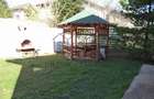 VILA - 4DORMITOARE SI GRADINA DE 300 MP LA INCHIRIERE IN IANCU NICOLAE - 1