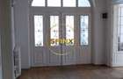 Parc Cismigiu, de vanzare vila interbelica cu 2 apartamente, curte, parcare - 7