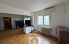 Vanzare apartament 4 camere Calea Mosilor - 1