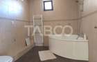 Casa 200 mpu 4 camere curte si gradina zona linistita Talmaciu - 11