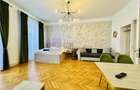 Doua apartamente de vanzare | Ultracentral | Renovate | Curte 100 mp | video - 2