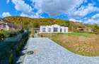 Casa 140.86 mp, teren 2100 mp, zona Viisoara
