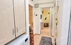 Apartament cu 2 camere, decomandat, Micro 21, etajul 2 – La cheie!