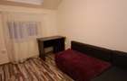 Apartament 3 camere,2 balcoane,parcare str.Florilor - 8