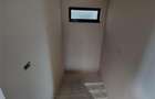 Duplex despartit prin C.T. - spatios -  5 camere - bucatarie inchisa - - 8