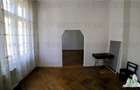 Apartament cu 4 camere  de vanzare, Ultracentral,  Kogalniceanu, curte si pod - 2