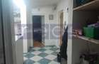 Vitan Mall  doua camere unice 6/8 - 6