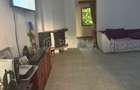 DE ÎNCHIRIAT: Casă Spațioasă cu 4 Camere + Mansardă | Valea Iubirii - 3
