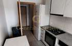 Vând apartament 2 camere Tractorul