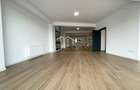 Spatiu comercial S+P // *362mp* // Victoriei - 25