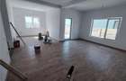 Duplex pe plan - teren generos - zona linistita - 2