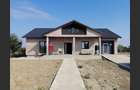 Casă Vădeni, 200m?, 4 camere, centru - 14