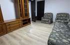 Podu Ros - Aleea Rozelor - 2 camere decomandat cu geam la baie, liber