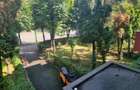 Proprietar vand apartament 3 camere etaj 1 semidecomandat zona Vlahuta 3 - 10