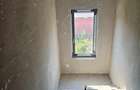 Casa duplex de vanzare,parter cu etaj,3 camere,2bai,garaj,constructie in rosu. - 3
