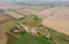 Casă cu teren 13 418 mp intravilan