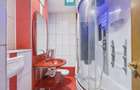 Apartament cu 3 camere, zona Soarelui - 8