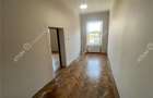 Apartament 2 camere si gradina zona centrala din Cisnadie - 5