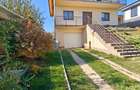 Casa de vanzare 4 camere, 900mp teren in zona Hlincea!!! - 1