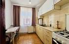 Apartament cu 2 camere de vanzare | Terezian | decomandat | etaj 3 - 1