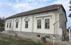 CASA DE VANZARE IN COMLOSU MIC - 1