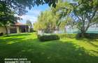 Vila UNICAT 5 camere cu Garaj si Sauna pe Malul Lacului - Campus - 3700eur + TVA - 3