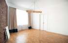 Apartament ultracentral cu 3 camere pe Strada Primariei