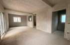 Duplex cu 5 camere, despărțit prin camera tehnica, la asfalt | Mosnita Veche - 7