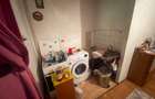 Garsoniera, in bloc de apartamente, zona Podu de Piatra