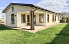 Casa 4 camere,108 mp,teren 418 mp,mobilata, zona Micesti - 2