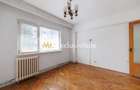 2 camere decomandate, Banat – etaj 2, centrală proprie, zonă excelentă