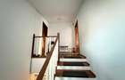 CASA /RESEDINTA//CLINICA //BIROURI// ANA IPATESCU// PLOIESTI - 18