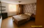 Casa formata din doua apartamente, cu curte de 450 mp, in zona Trei Stejari - 8