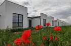 Vila stil mediteraneean, moderna, cu 4 camere ( parter ) si curte generoasa 400m - 9