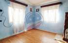 Casa Bradesti  teren  intravilan 7952 mp  deschidere 33 m la DE 70