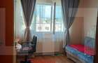 Apartament de vanzare, cu 3 camere, decomandat, 65 mp, cartierul Ciucului - 3