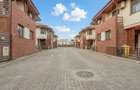 Casă ideală pentru familie–4 camere, curte amenajată, complex privat-securizat - 28