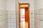 Apartament 3 camere decomandate, etaj 1,cu loc de parcare si boxa, Cl.Romanului - 12