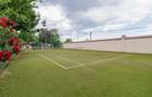 Resedinta premium| Teren de tenis | Piscină încălzită | Infrastructură completă! - 3