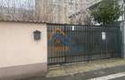 Teren + casa sector 5,  zona buna, ideal constructie casa - 1