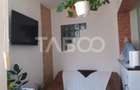 Apartament decomandat 3 camere  2 bai etaj 3 balcon zona buna Cisnadie - 9