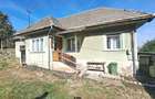Casa de vanzare, 65 mp, teren 1.419 mp, zona Turches-Sacele
